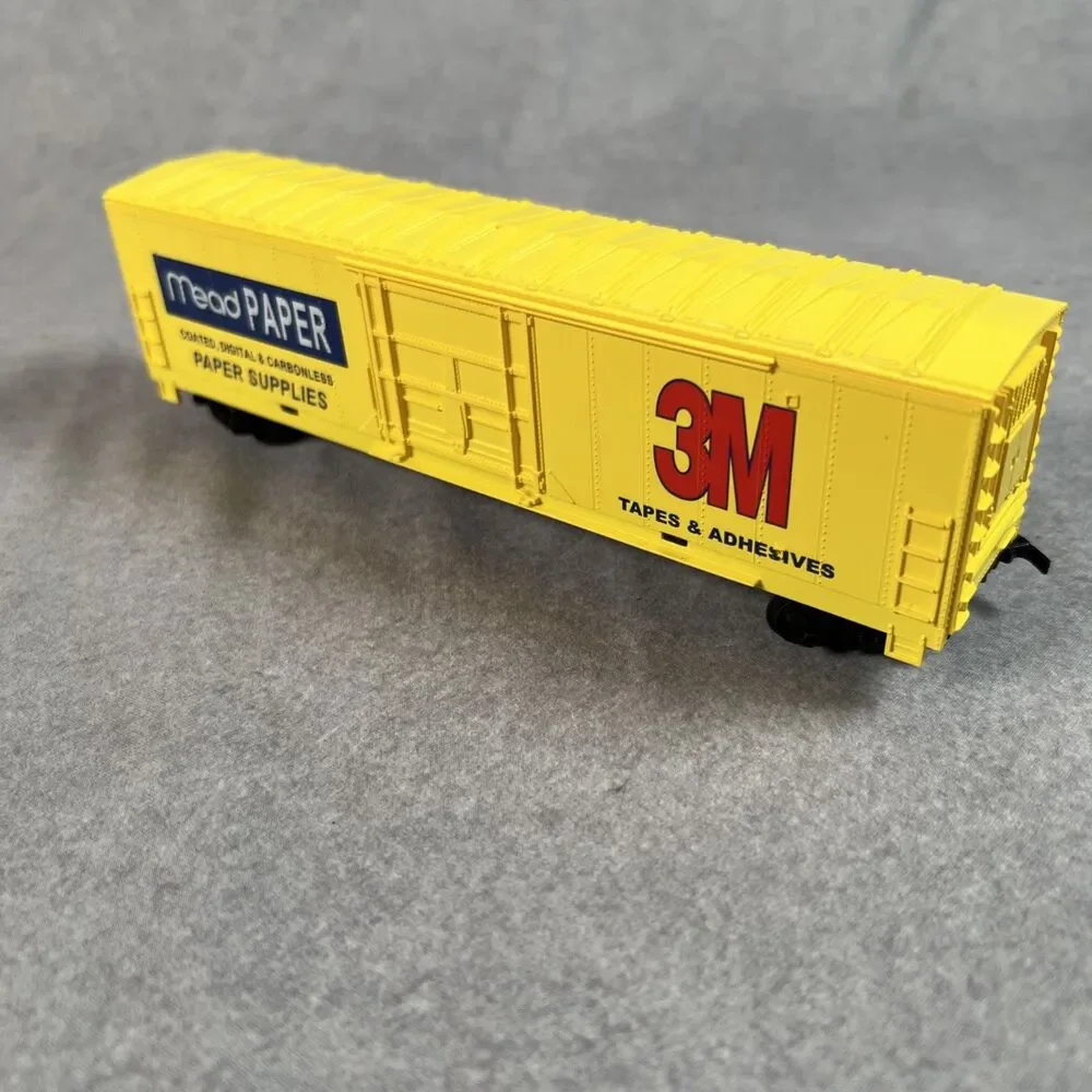 ihc ho scale freight car & Caboose Crayola, Fujifilm
